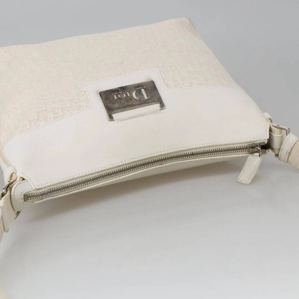 Christian Dior Trotter Canvas Shoulder Bag White Auth 103087V - Picture 6 of 16